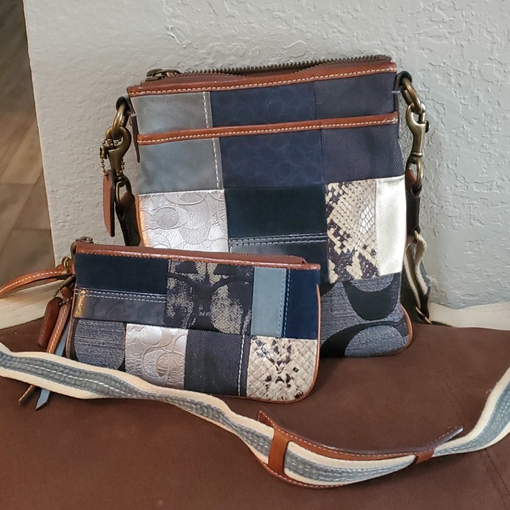 Coach Messenger bag